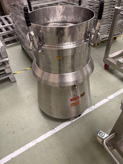 Russell Finex Vibrating Sieve 16300  Pic 01